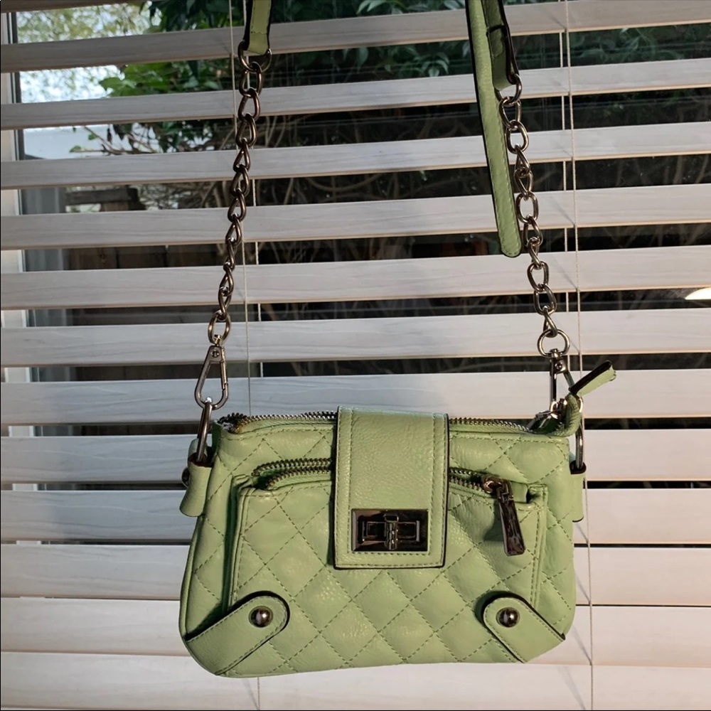 Leather shoulder bag